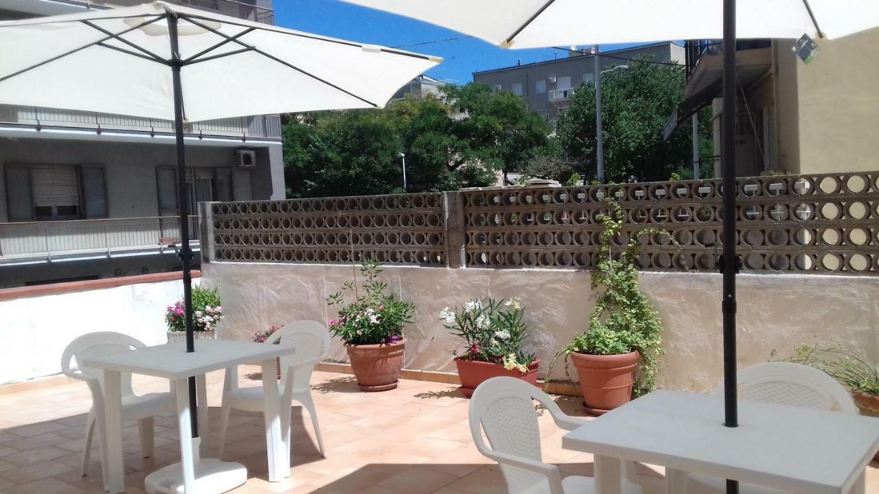 Camere In Affitto Sássari Exterior foto